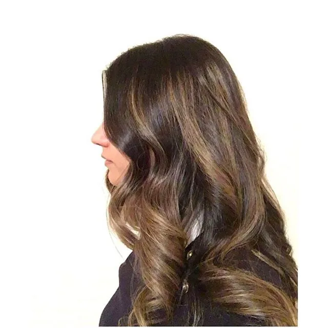 Brunette balayage long soft waves